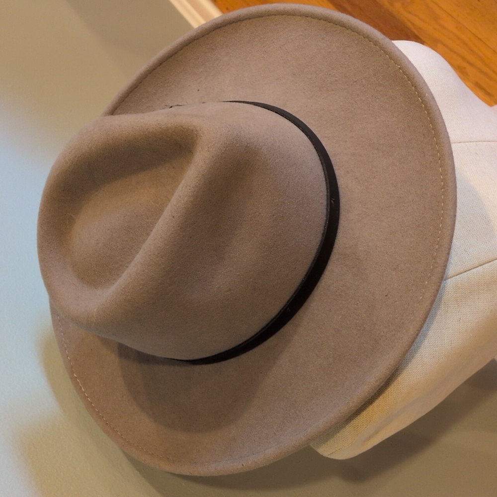 Monte Carlo Hat Company Mountainland Classic Tan Felt Hat Women's Meduim - Picture 2 of 9